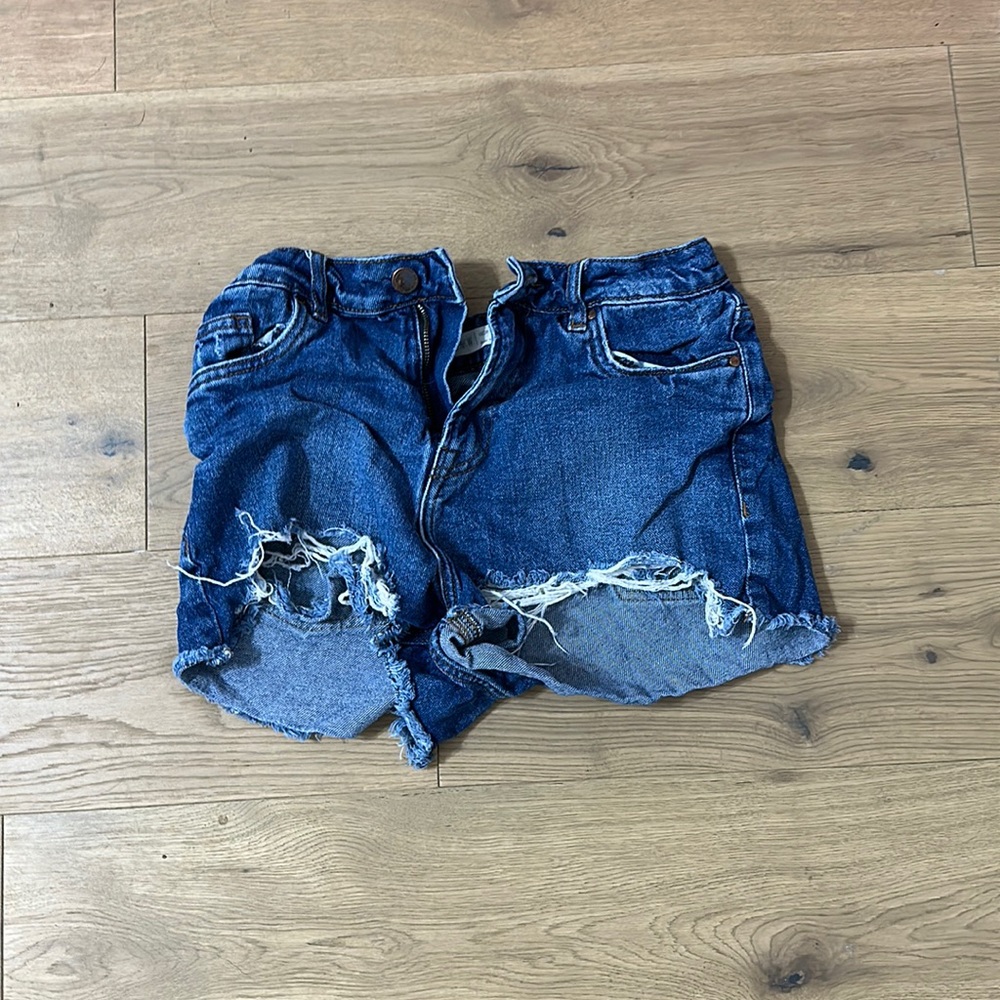Dark Blue jean shorts. Size S
